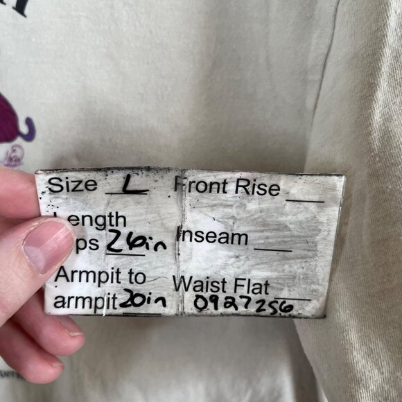 Karma Is A Cat Swiftie Graphic T-Shirt Size Large - Picture 5 of 6